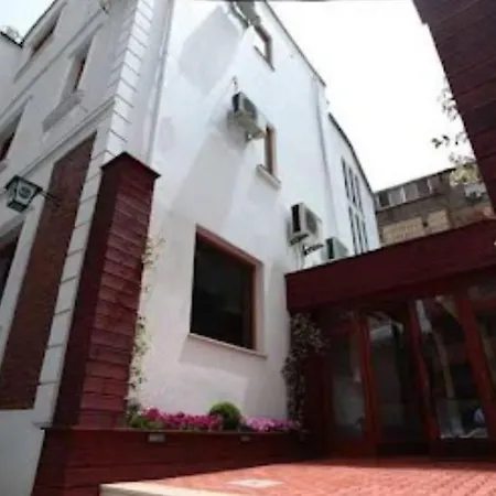 Boutique Artist Hotel Tirana