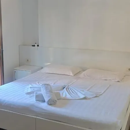 Artist Hotel Tirana