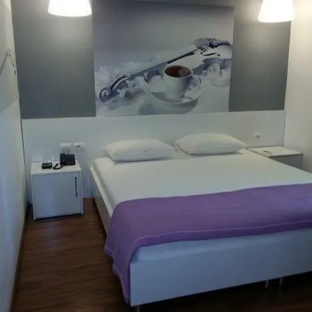 Artist Tirana