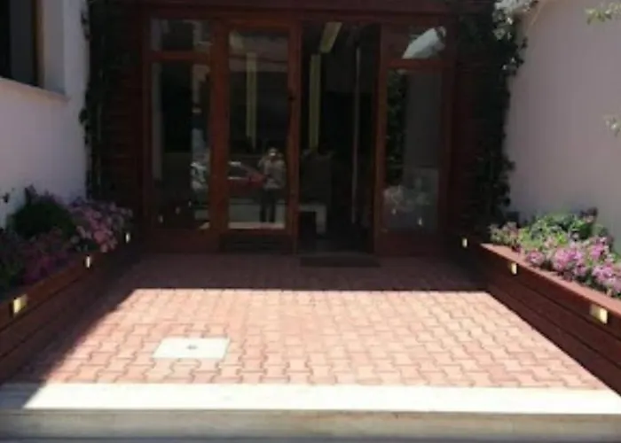 酒店 Artist 3*